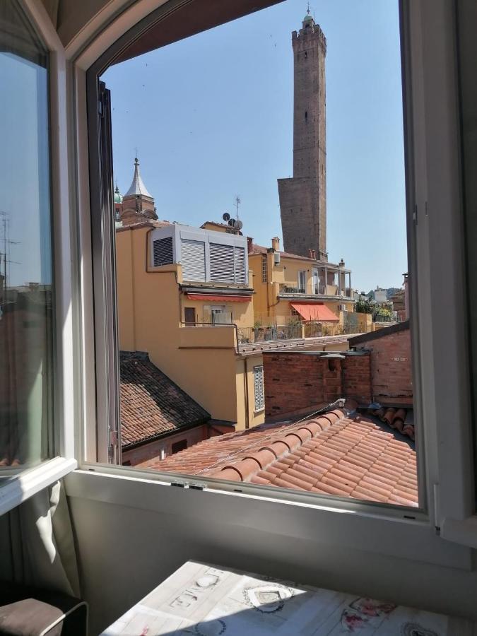 Asinelli, Bologna By Short Holidays Eksteriør billede