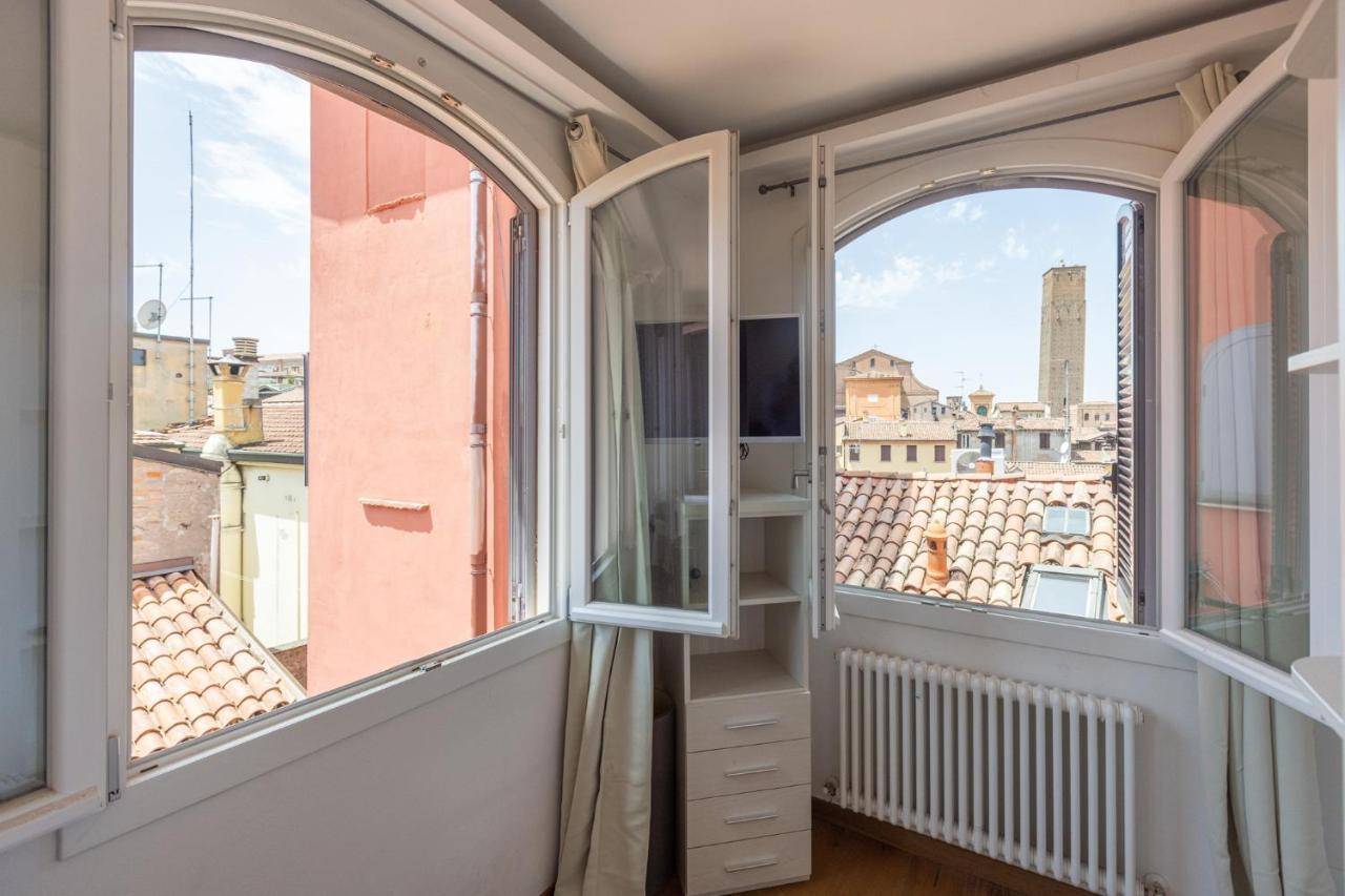 Asinelli, Bologna By Short Holidays Eksteriør billede